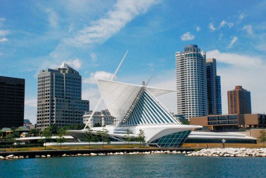 From skyline to shoreline: Wisconsin’s unexpectedly stunning beaches